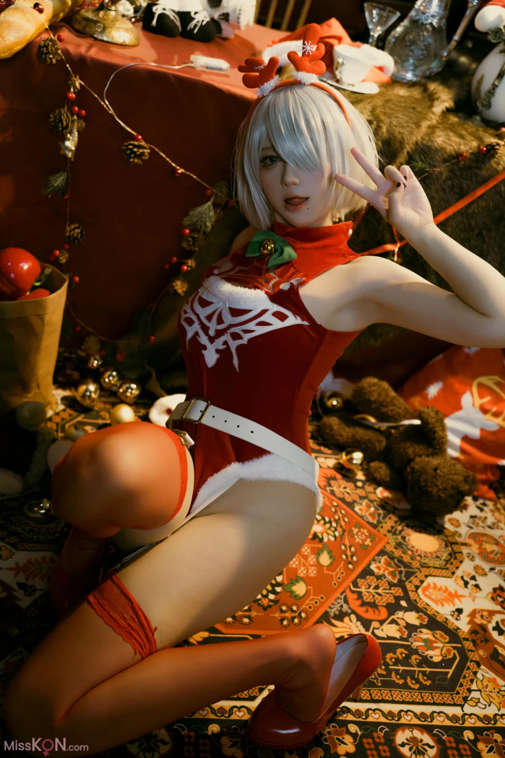 Coser@九曲Jean: 尼尔·机械纪元 2B圣诞 (40 photos)