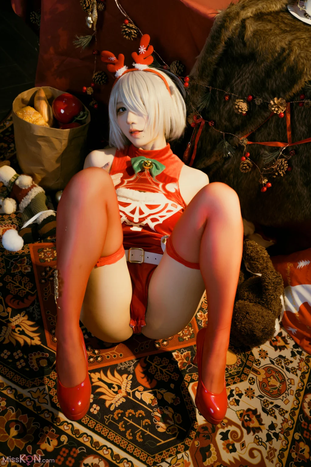 Coser@九曲Jean: 尼尔·机械纪元 2B圣诞 (40 photos)