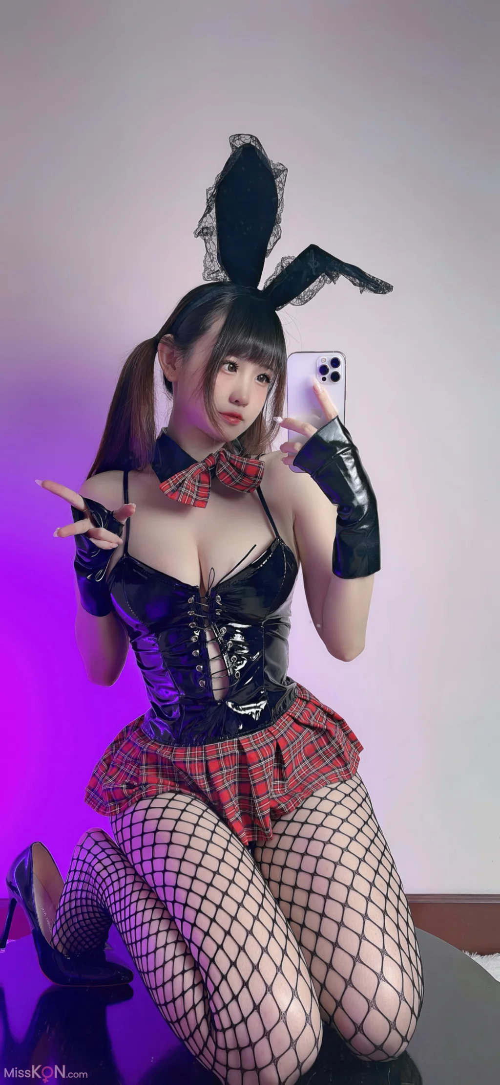 Coser@miko酱ww: 学院兔女郎 (30 photos)