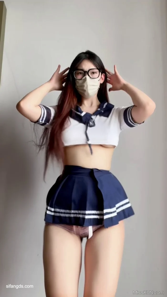 迷鹿: 极品变装裸舞女神最新定制合集 (45 photos + 20 videos) – Page 2