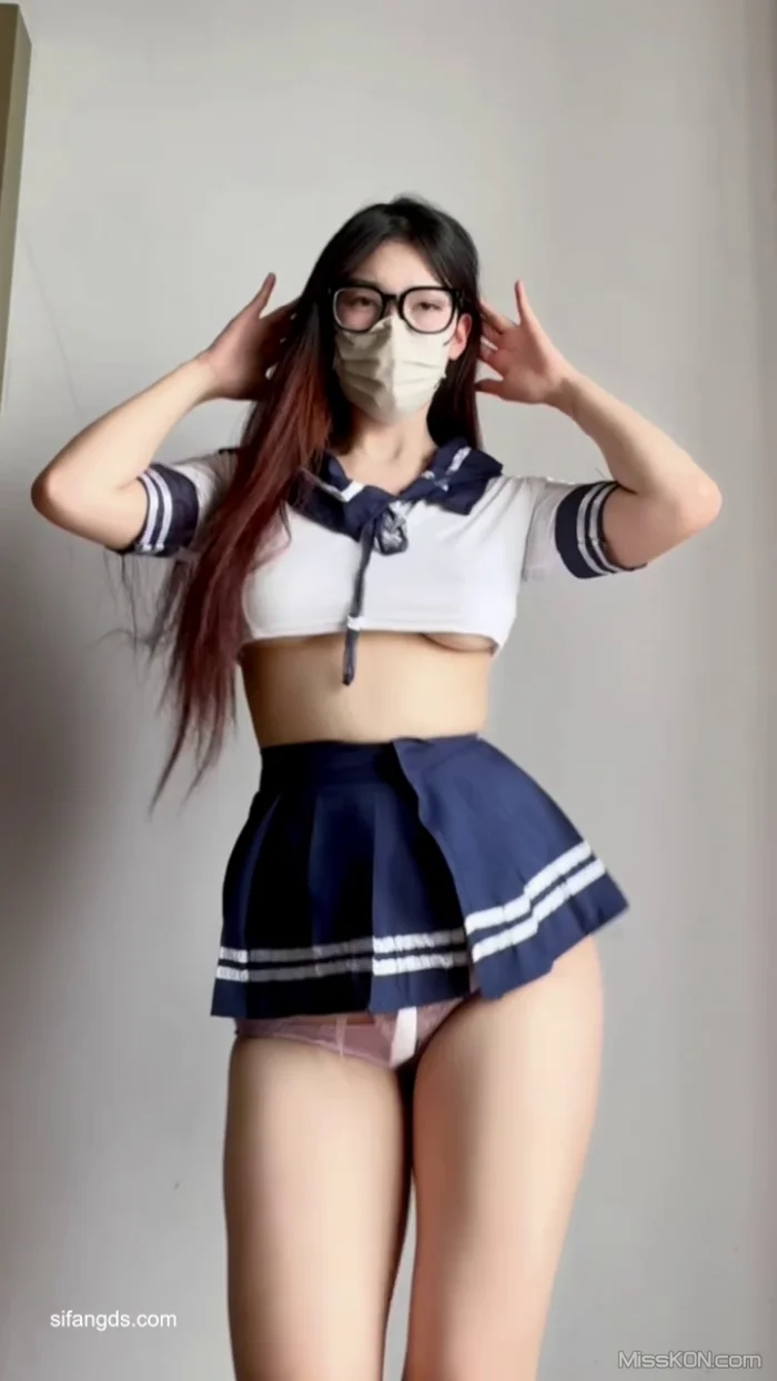 迷鹿: 极品变装裸舞女神最新定制合集 (45 photos + 20 videos) – Page 2