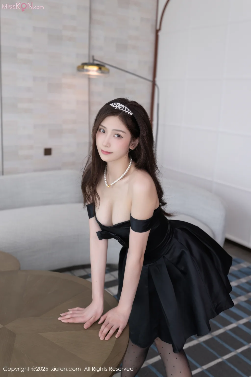 XIUREN No.10878: 刘婷婷 (72 photos)