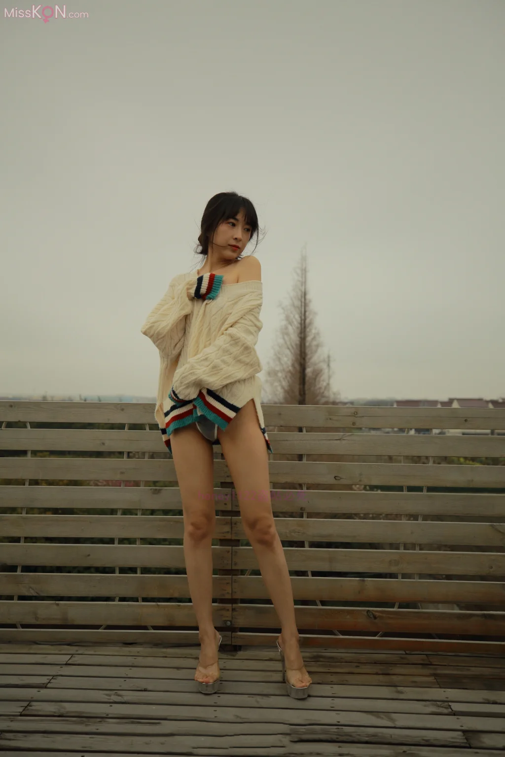 [XR Uncensored] Lin Yue Yi (林乐一): 酒店约拍美乳大长腿 (347 photos) – Page 2