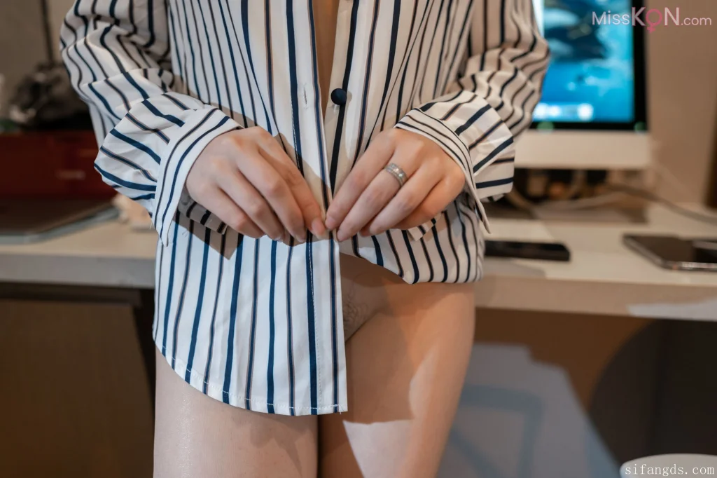 [ISS系列] 定制 – 大学生萌妹 (153 photos + 1 video) – Page 2