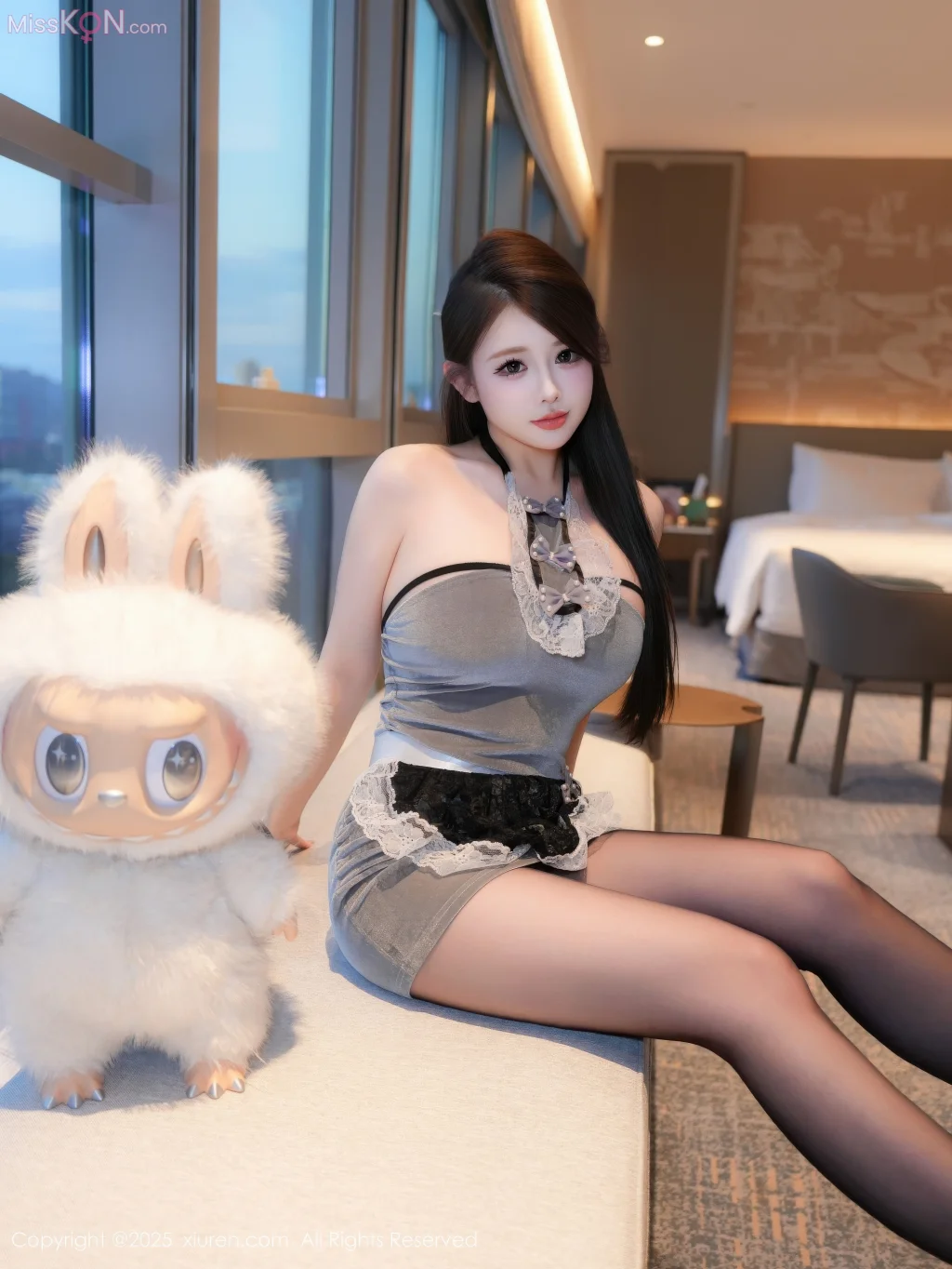 XIUREN No.10884: 甜妮 (61 photos)