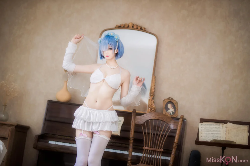 Coser@封疆疆v: 蕾姆花嫁 (26 photos)