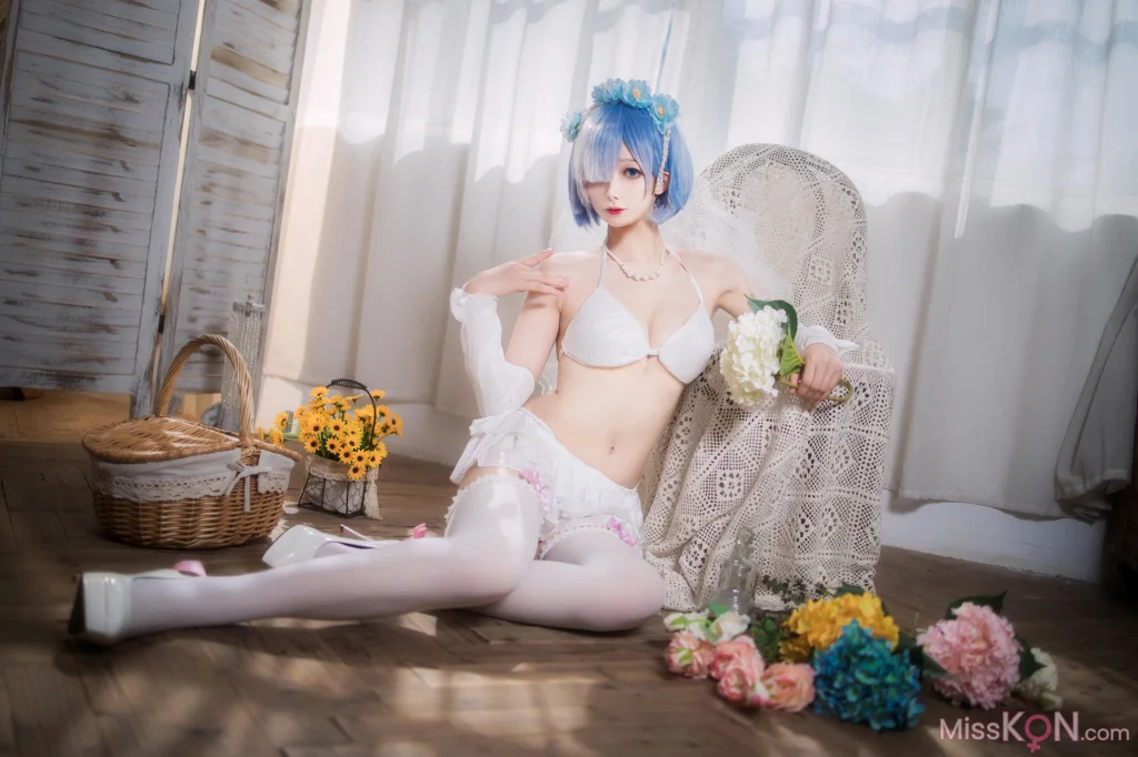 Coser@封疆疆v: 蕾姆花嫁 (26 photos)