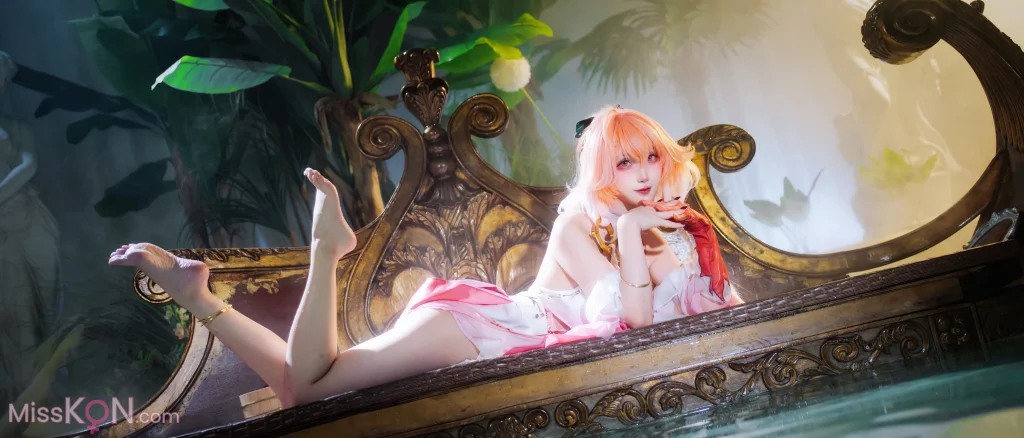 Coser@是夙卿呀: 长离泳装 (11 photos)