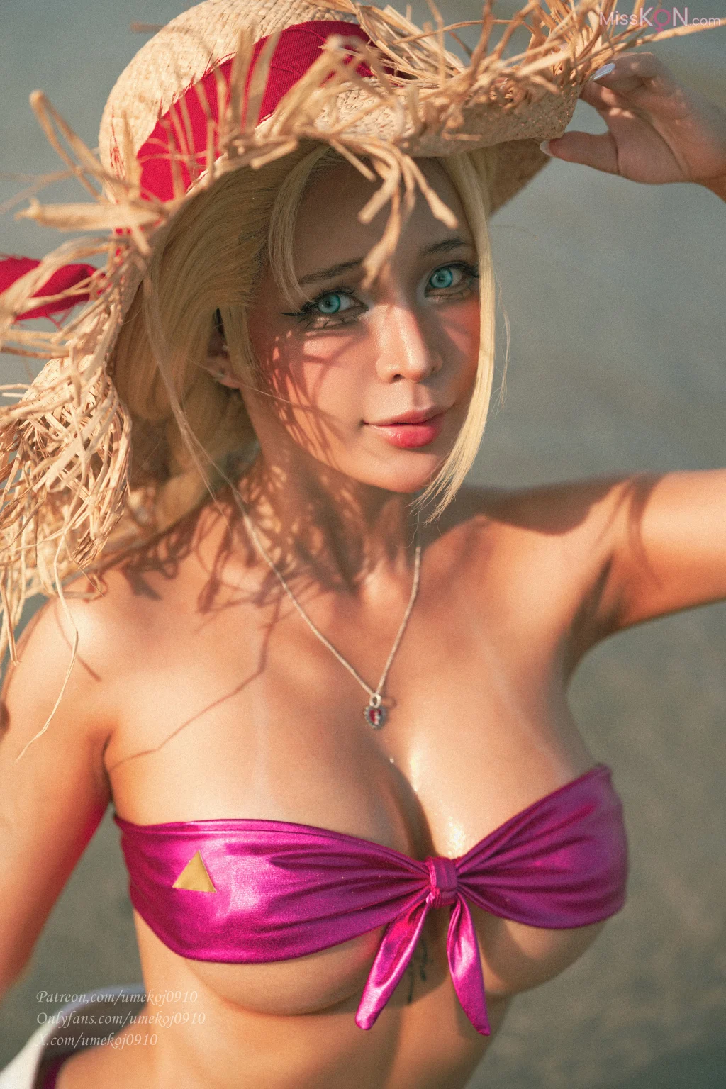 Coser@UmekoJ: Cammy White (103 photos + 7 videos)