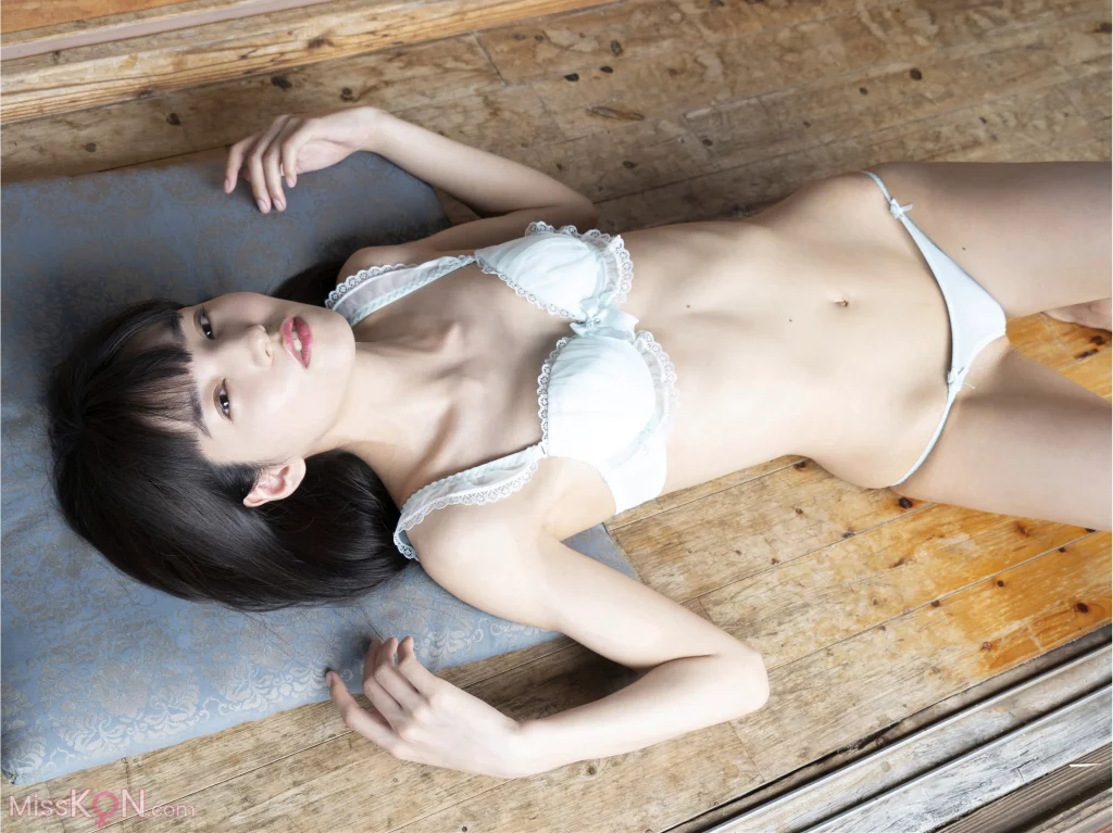 [JP] Mai Yasuda (保田真愛): Bizarre Beautiful Butt 猟奇的な美尻 (73 photos)