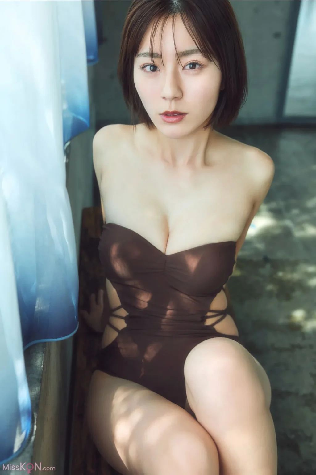 [JP] Miki Ide (井手美希): [Friday Digital Photobook] Graduation 卒業 Vol.2 (88 photos) – Page 2