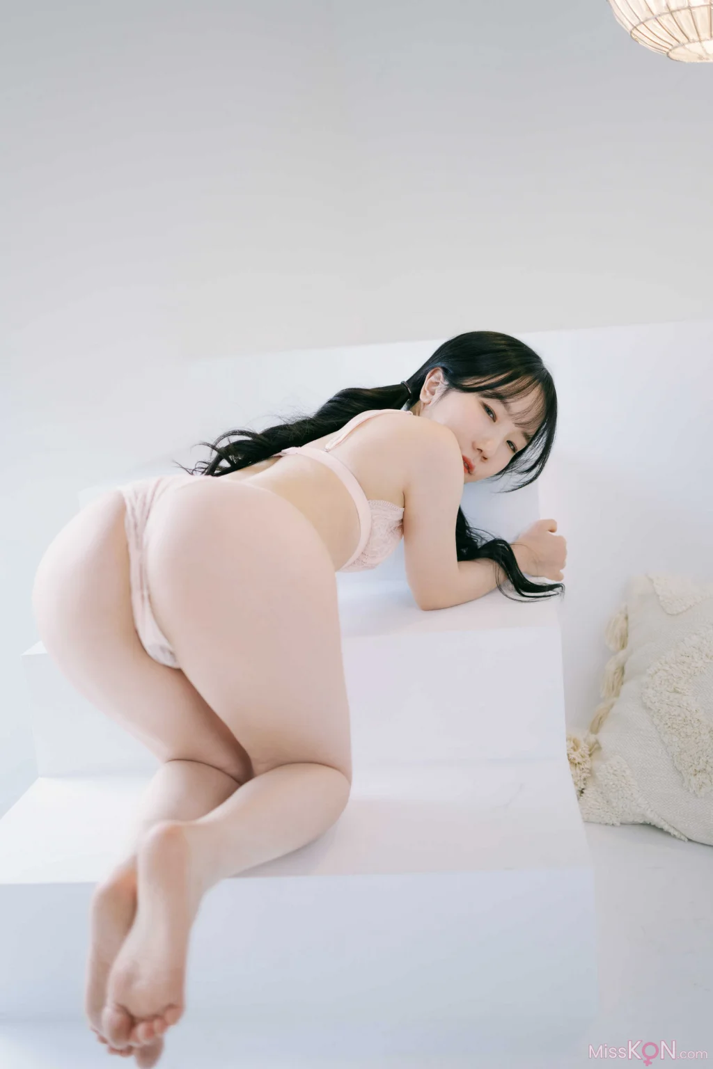[LE] LEHF-108: Yeri (47 photos) – Page 2
