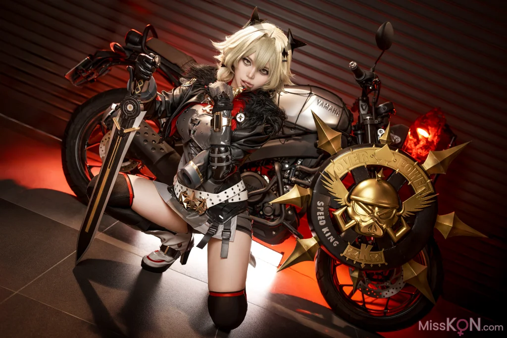 Coser@ZinieQ: Caesar King (41 photos + 6 videos)