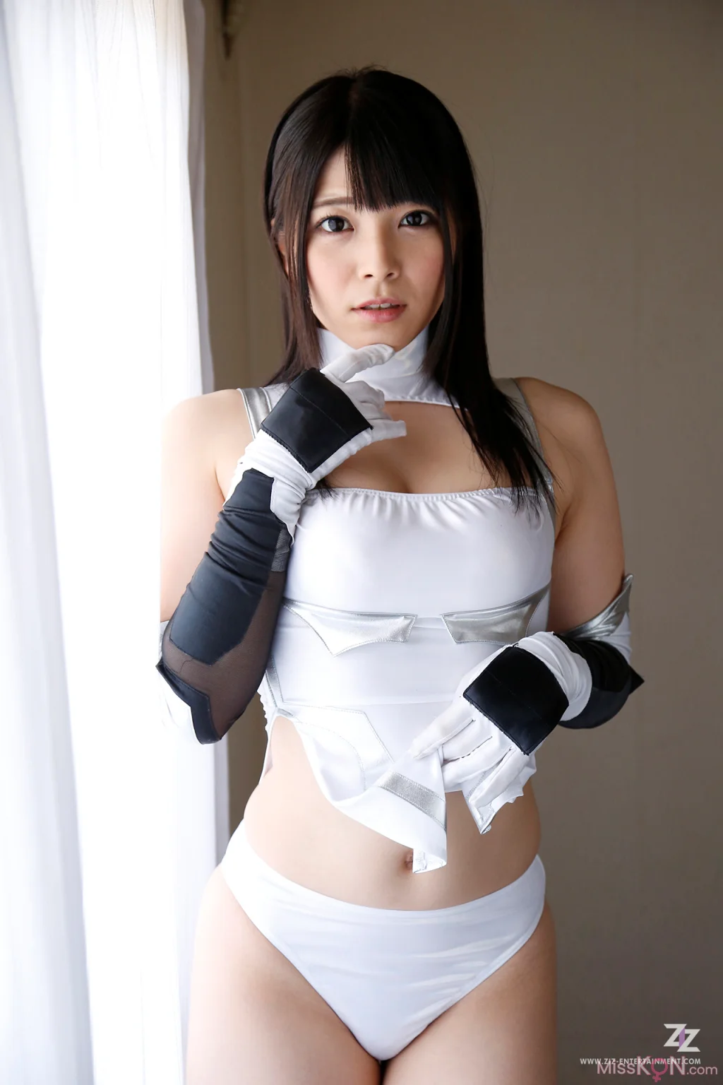[JP] Ai Uehara (上原亜衣): [ZIZG-004TA] Digital Photobook Taimanin Murasaki 上原亜衣 デジタル写真集・対魔忍ムラサキ購入特典 (45 photos)