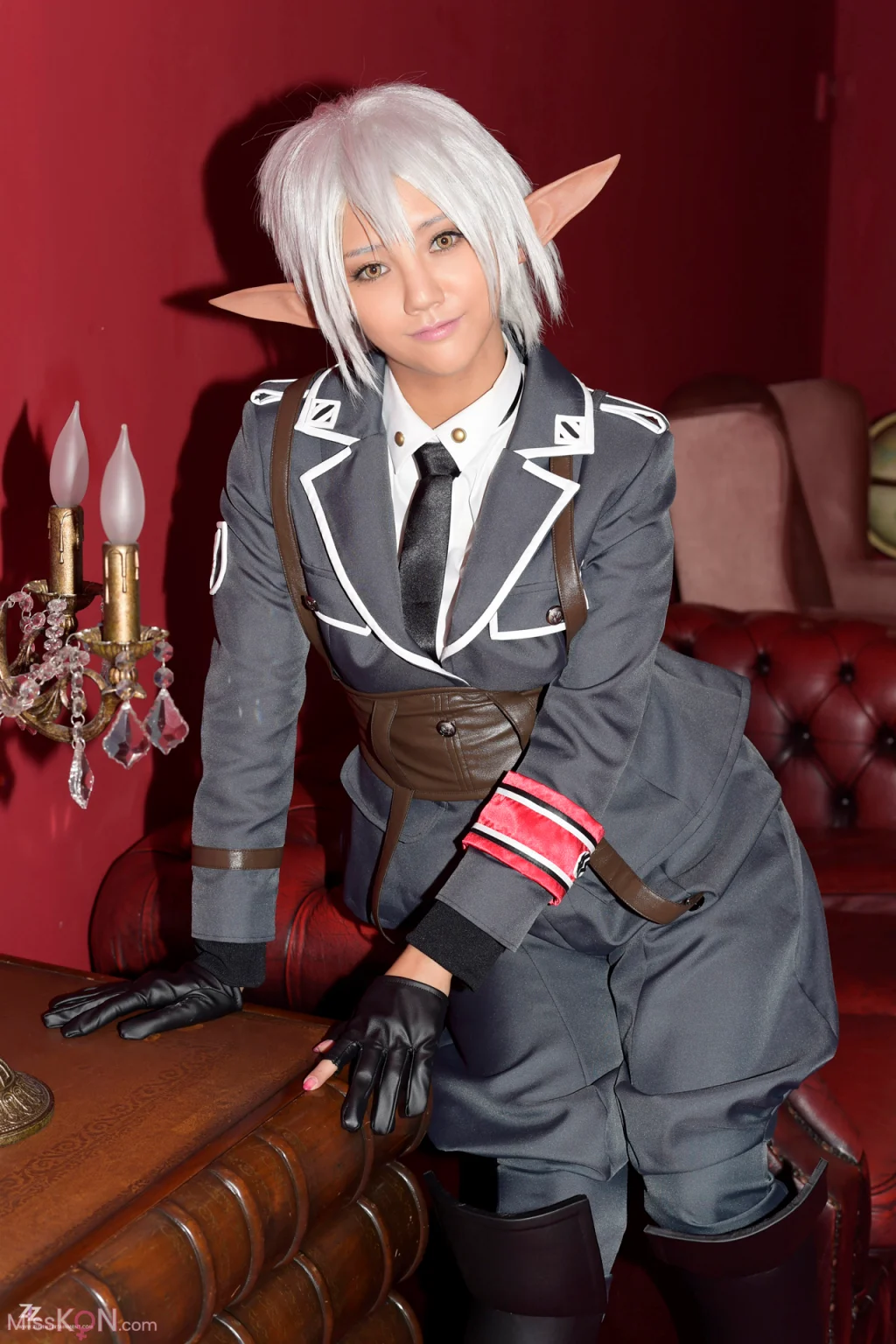 [JP] Rei Mizuna (みづなれい) & Claire Hasumi: [ZIZG-013TC] Elf Female Officer Trapped in a Trap 虜囚市場 -罠に嵌められたエルフの女将校- みづなれい デジタル写真集 (56 photos)