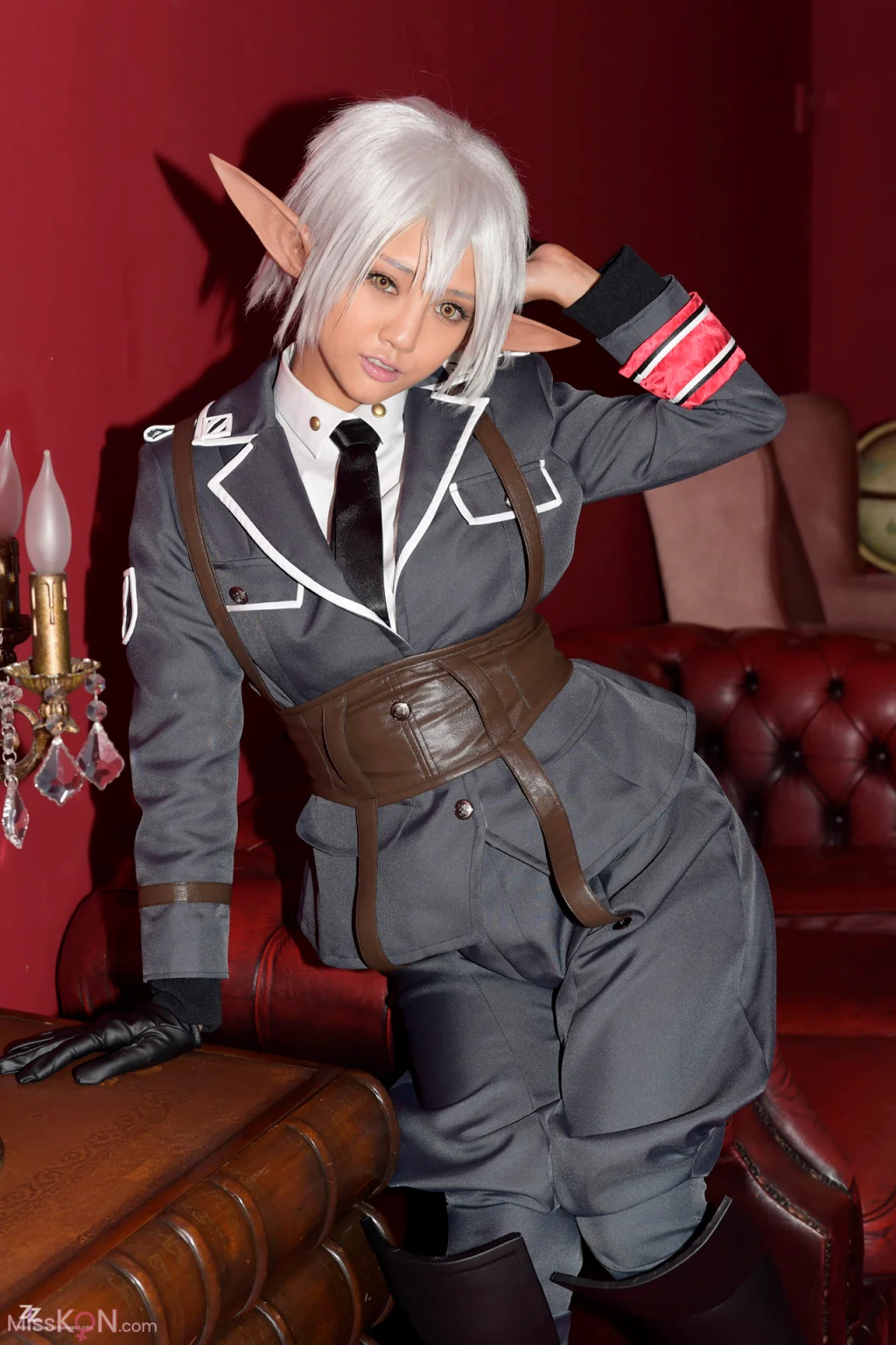 [JP] Rei Mizuna (みづなれい) & Claire Hasumi: [ZIZG-013TC] Elf Female Officer Trapped in a Trap 虜囚市場 -罠に嵌められたエルフの女将校- みづなれい デジタル写真集 (56 photos)