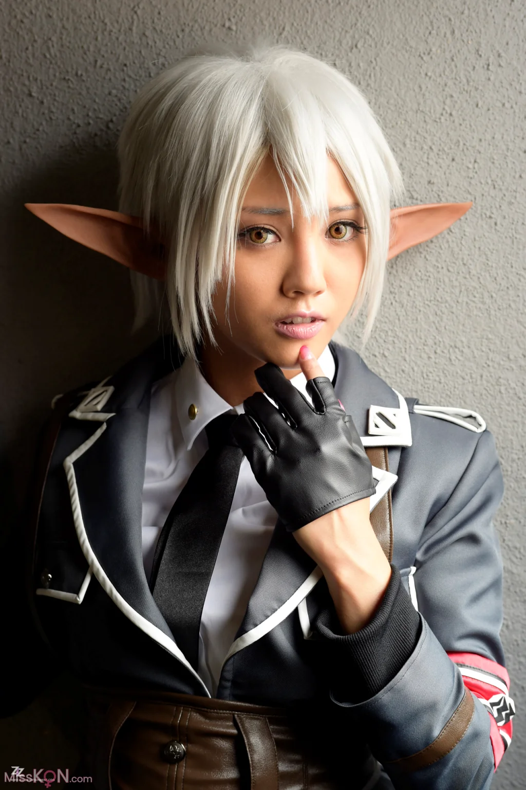 [JP] Rei Mizuna (みづなれい) & Claire Hasumi: [ZIZG-013TC] Elf Female Officer Trapped in a Trap 虜囚市場 -罠に嵌められたエルフの女将校- みづなれい デジタル写真集 (56 photos) – Page 3