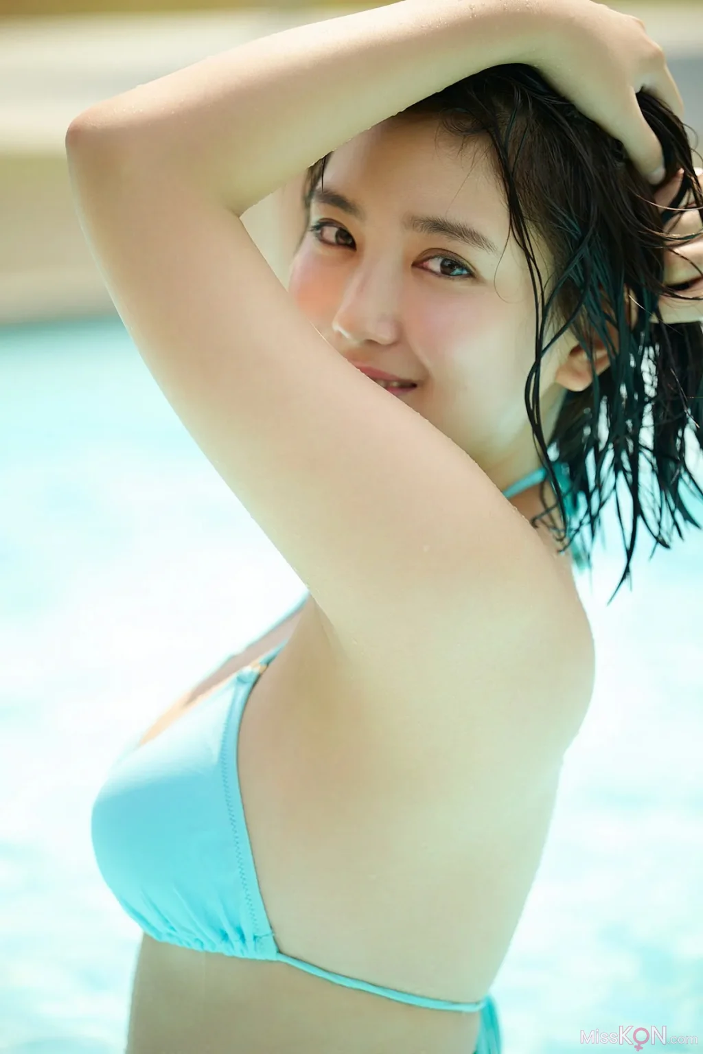 [JP] Sawaguchi Aika (沢口愛華): [Friday Digital Photobook] Love, In Full Bloom 愛、咲き誇る (complete) (90 photos)