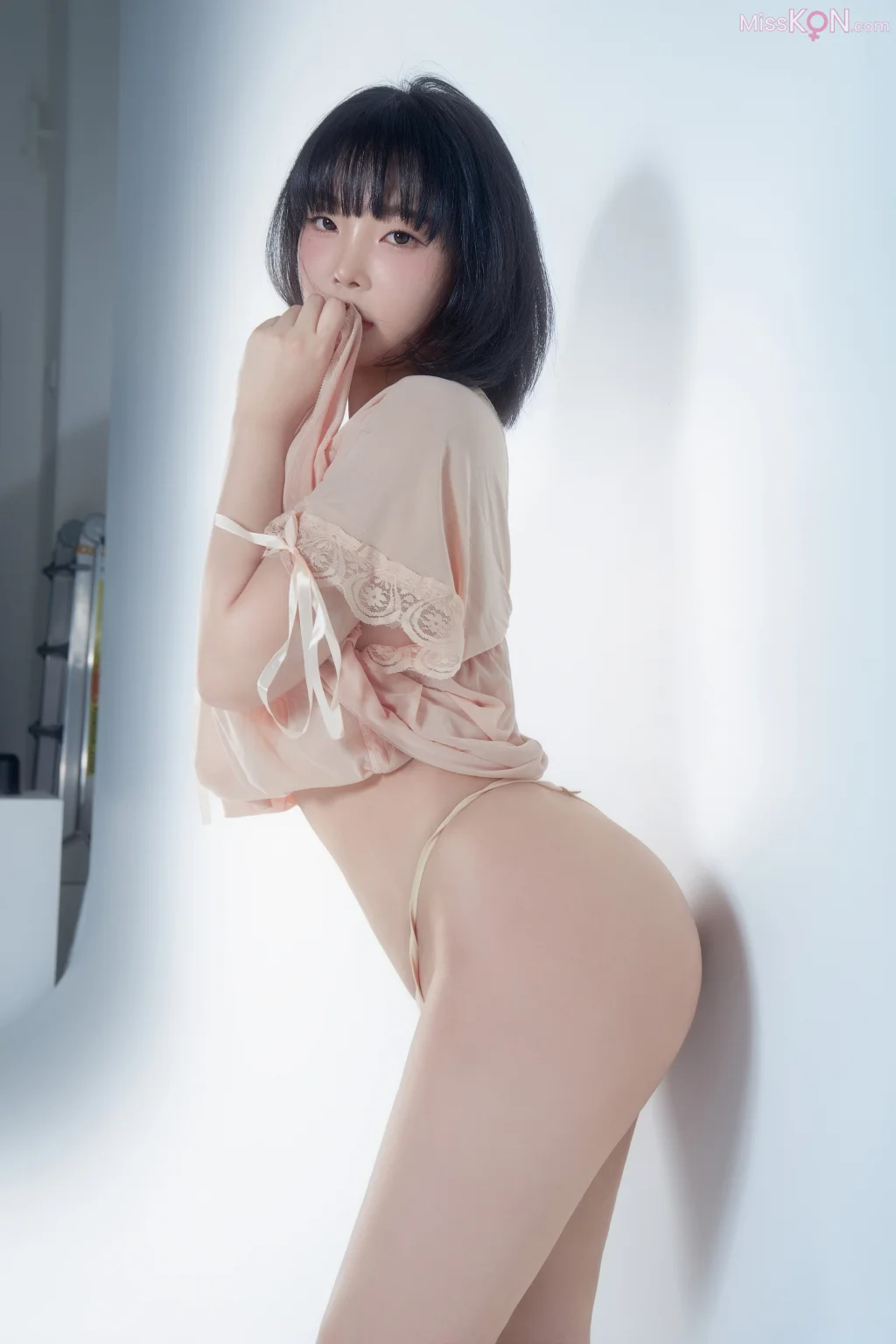 Kang In-kyung (강인경): X Hoorizon (117 photos) – Page 4