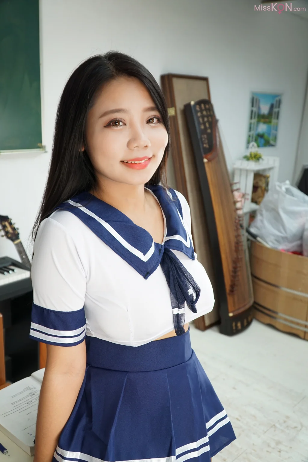 [Private Photoshoot] 熙熙: 丰满御姐 JK全尺度私拍 (180 photos)