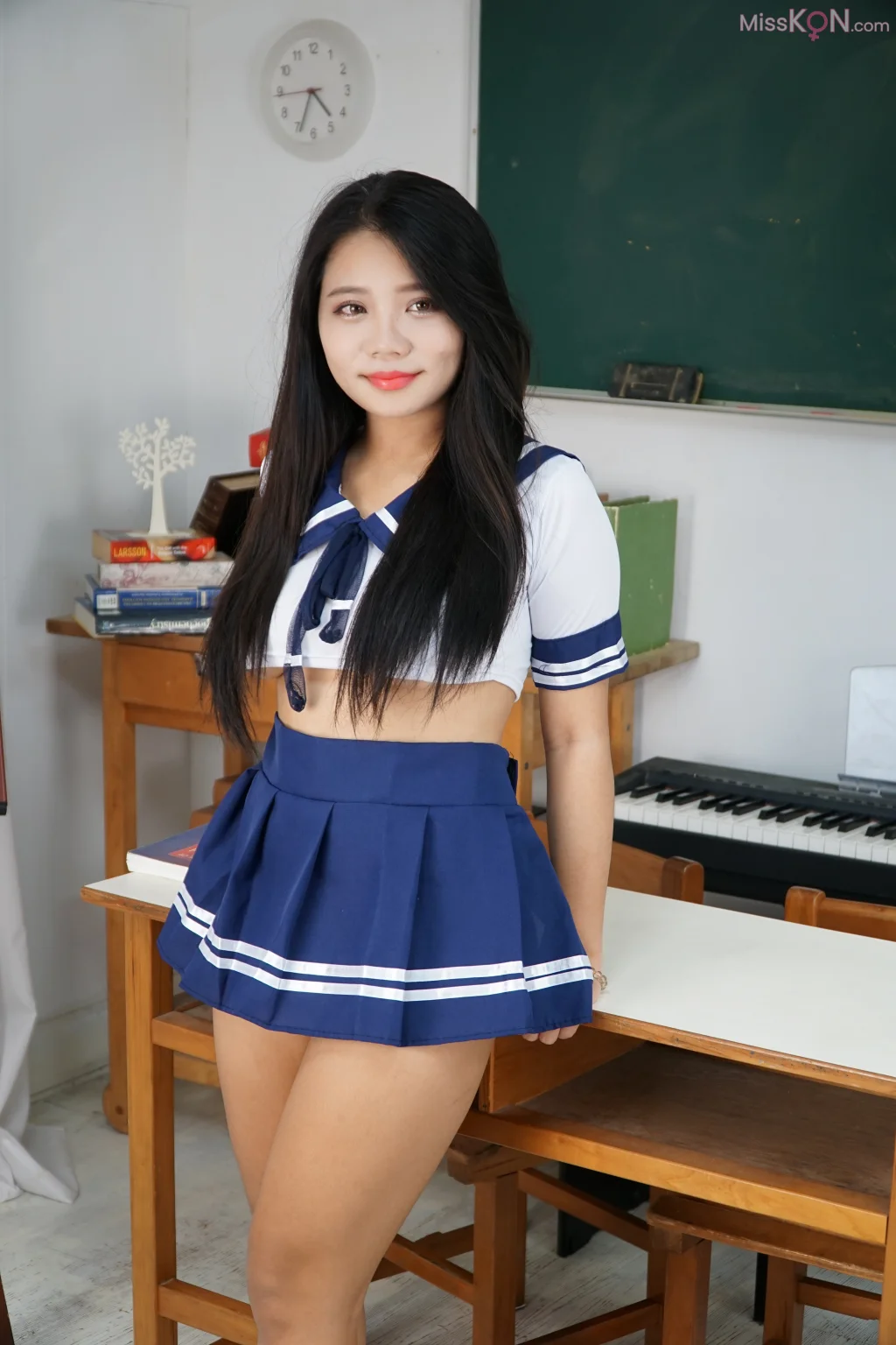 [Private Photoshoot] 熙熙: 丰满御姐 JK全尺度私拍 (180 photos) – Page 2