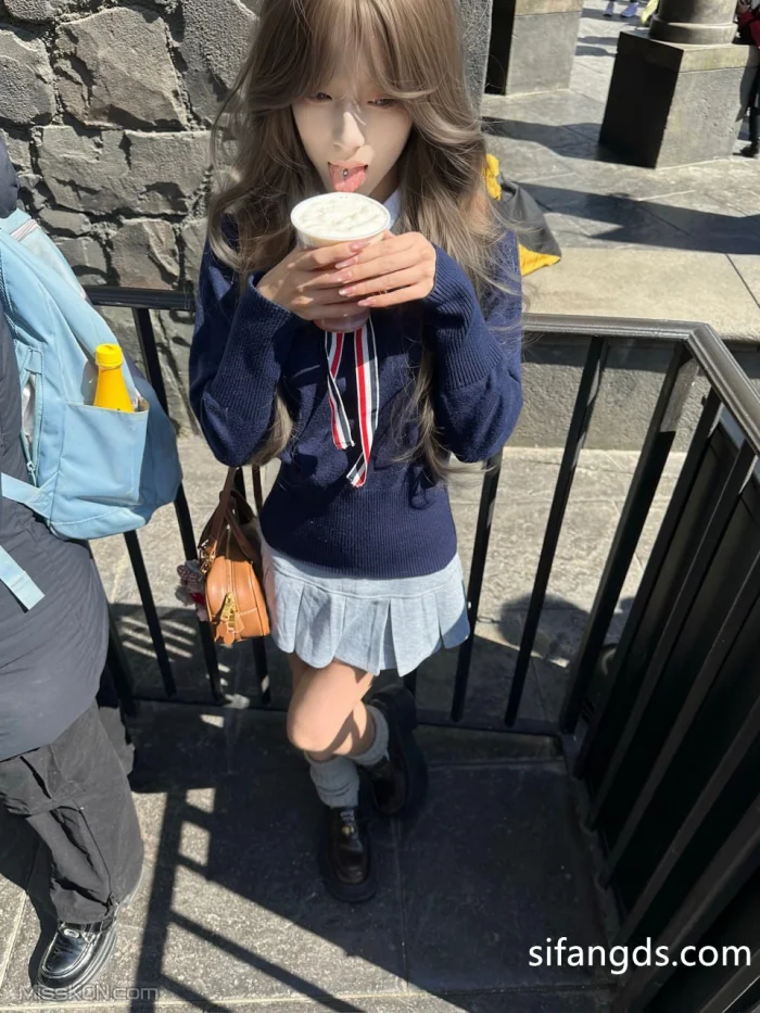 顶级泄密: 来自渣男前男友的分享 11月整理最新流出10套 (232 photos + 170 videos)