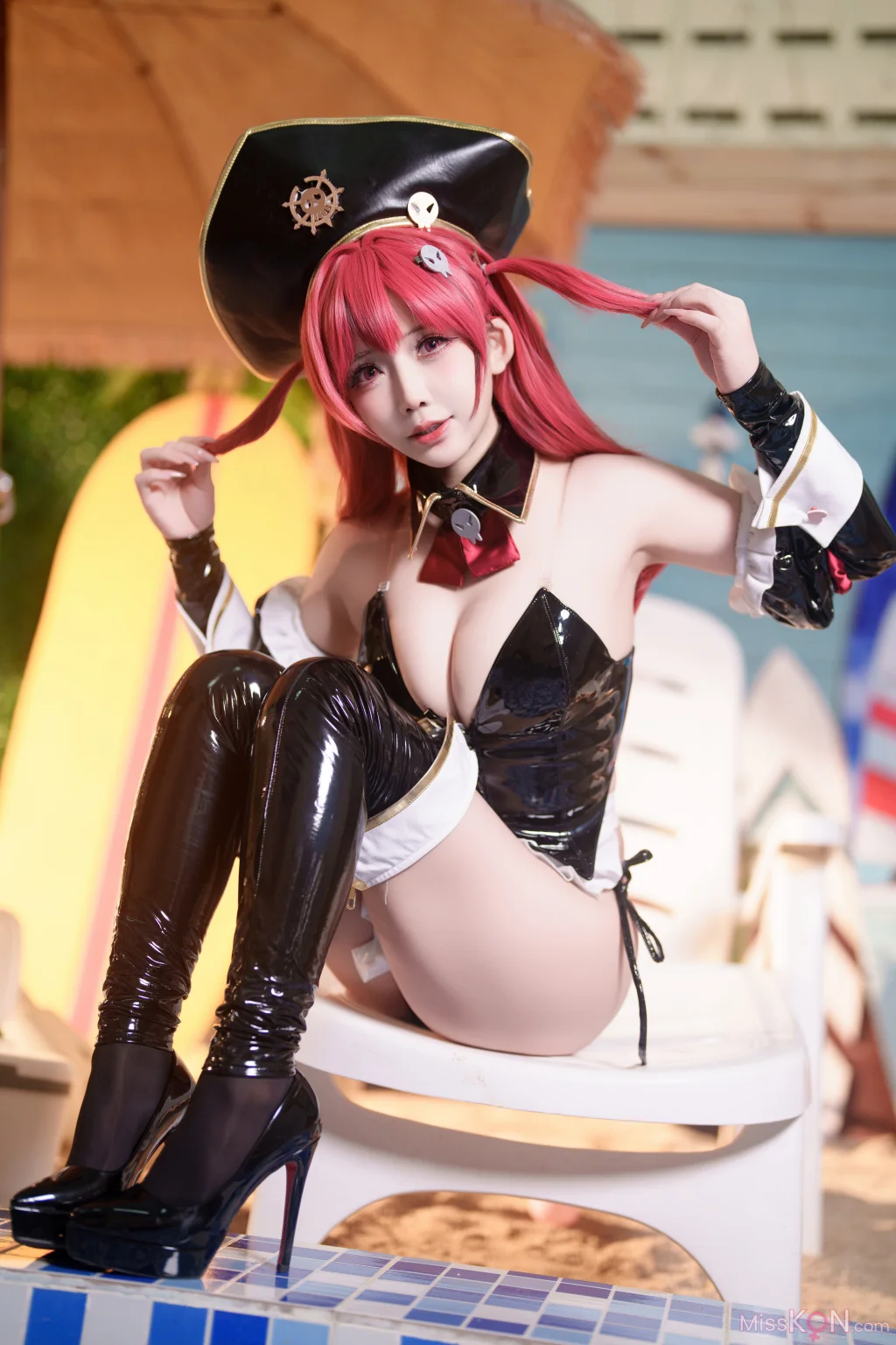 Coser@抱走莫子aa: Nikke胜利女神 米哈拉 (73 photos)