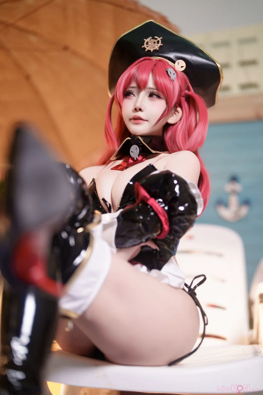 Coser@抱走莫子aa: Nikke胜利女神 米哈拉 (73 photos)