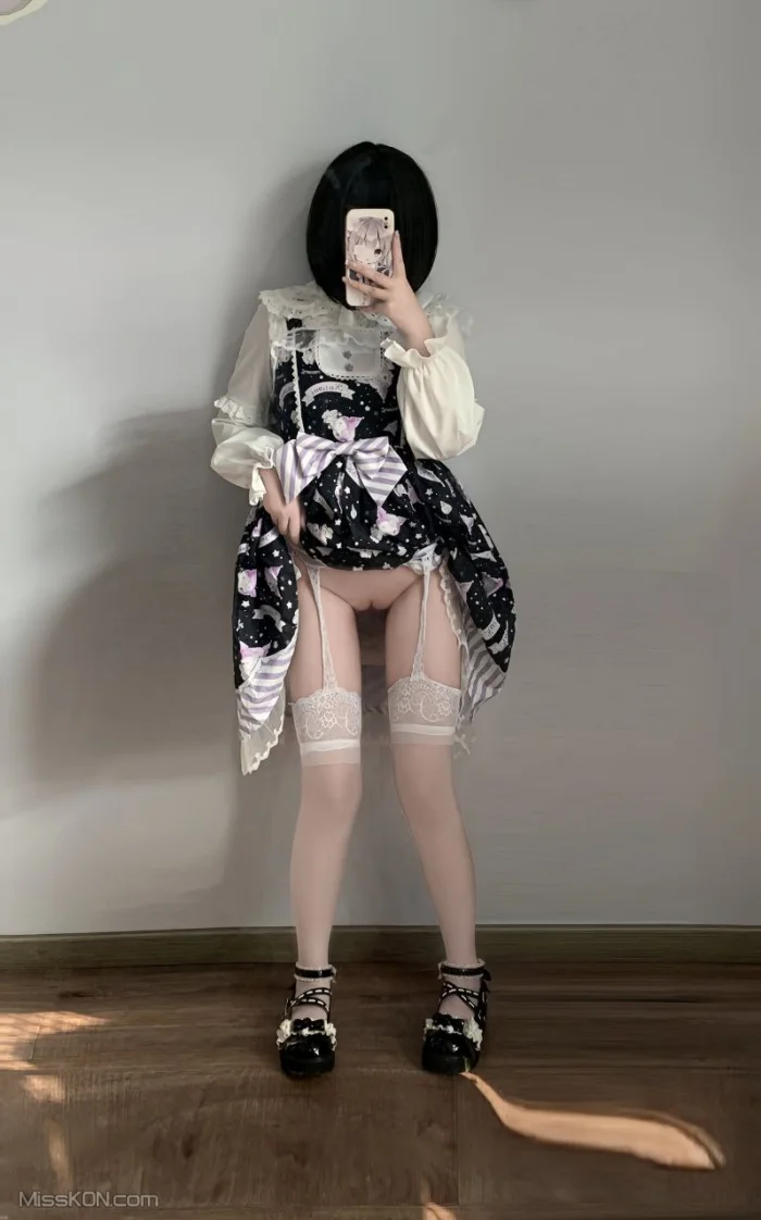 Cute7(loveqing_qaq): 嬌嫩的白虎妹妹 (52 photos + 16 videos) – Page 2