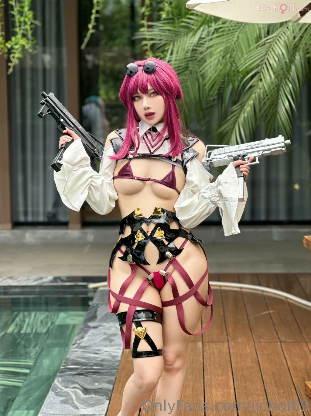 Coser@Choi Ji Yun: Kafka (20 photos)