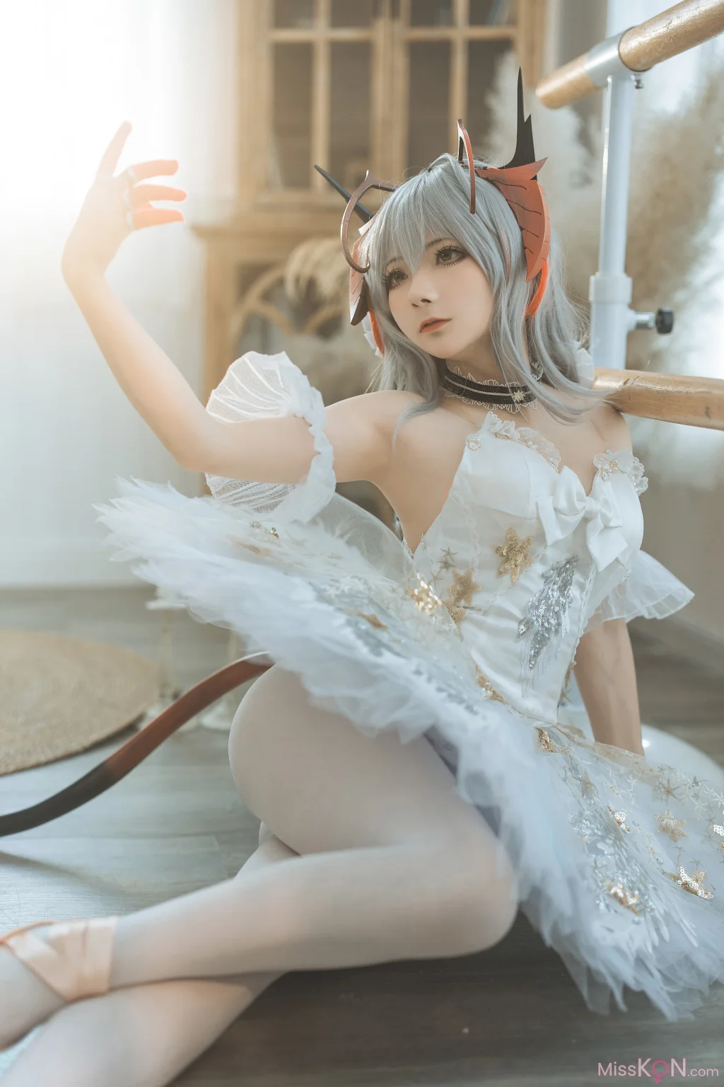 Coser@是三不是世w: 明日方舟 W 芭蕾 (27 photos) – Page 2