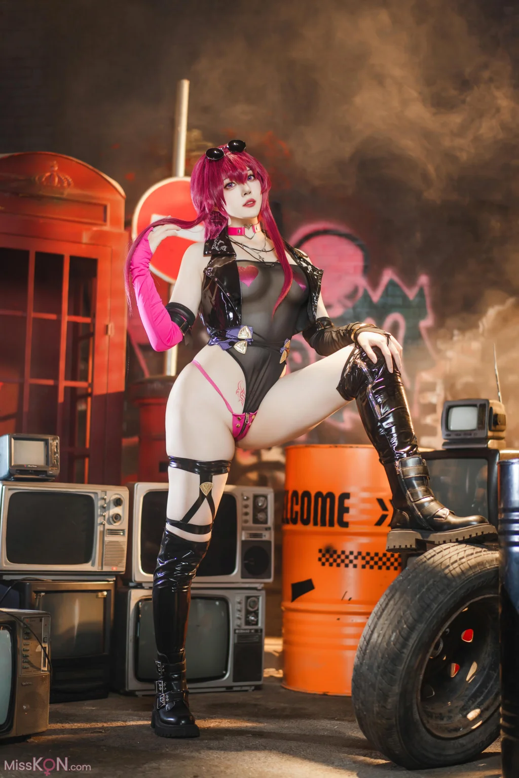 Coser@Natsuko夏夏子: 崩坏·星穹铁道 卡芙卡 朋克同人 (60 photos) – Page 2