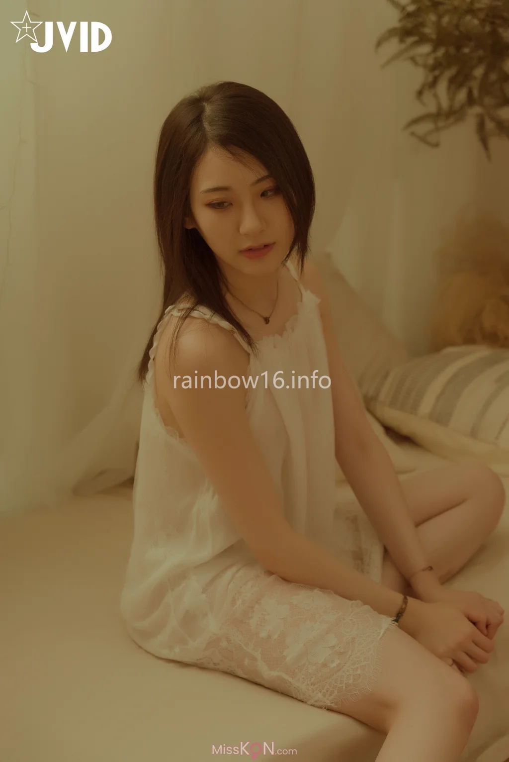 [JVID] 阿黎:『全裸露點』最初的小美好，唯美系空靈女孩-阿瓈 (116 photos)