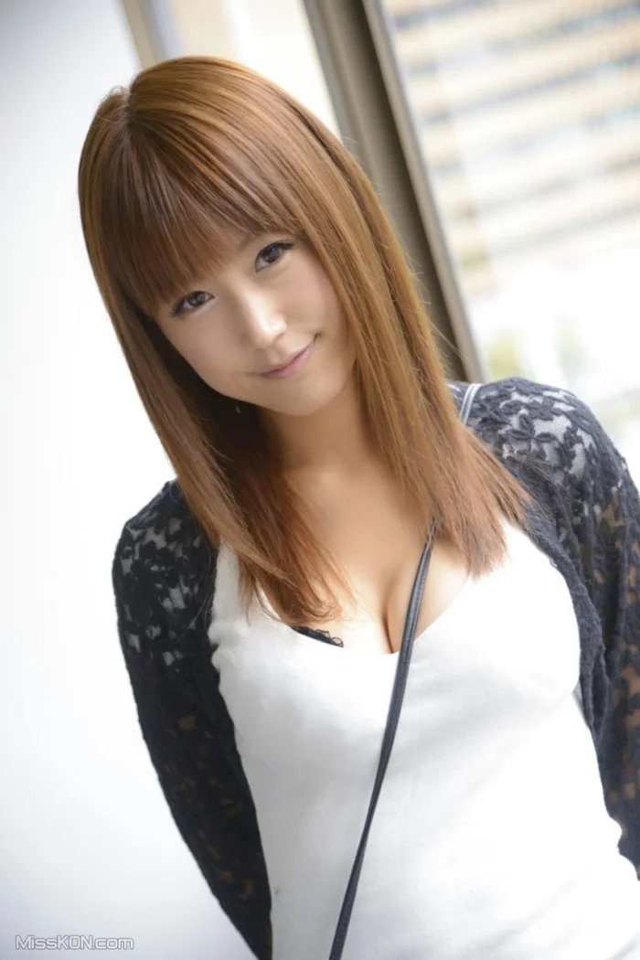 [JP] Seira Yamakawa (山川青空): [Prestige Photobook] A Sexy, Beautiful Girl 性欲旺盛なロリ美少女 (91 photos)