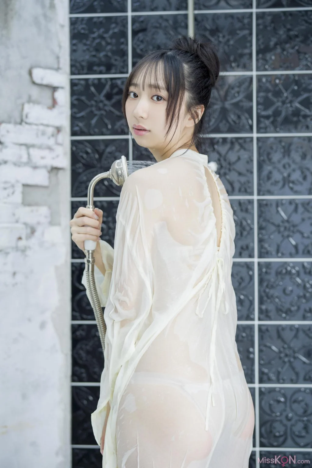 [JP] Tani Noa (谷乃愛): #谷の間〜真っ白な妖精アザーカット集〜 (109 photos)