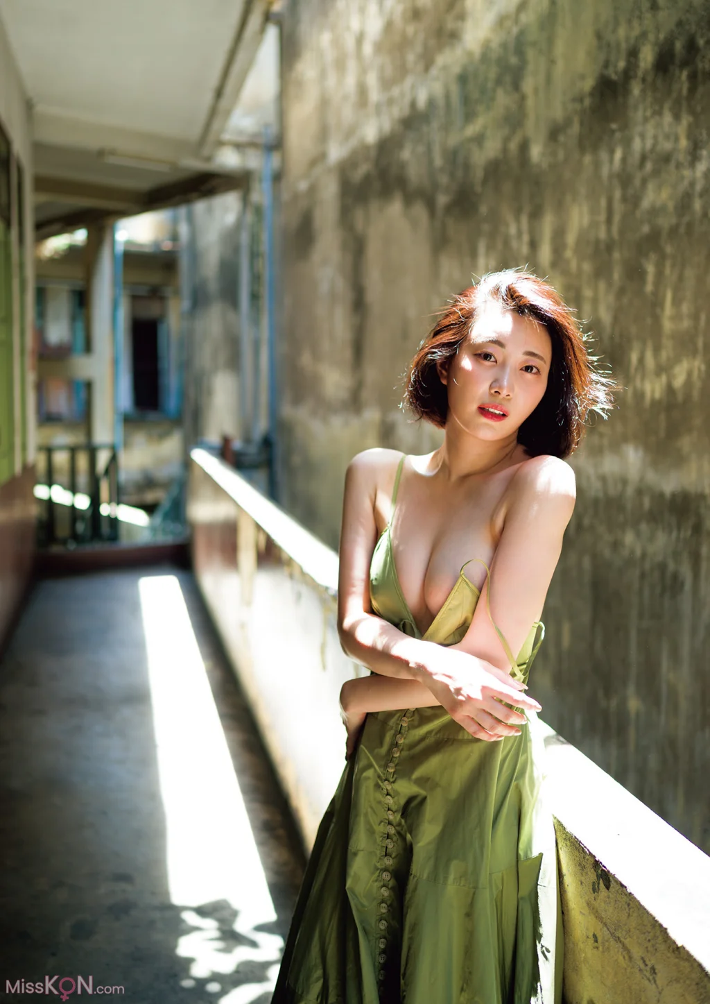 [JP] Akari Mitani (美谷朱音): アサ芸SEXY女優写真集 写真集 Pleasure (142 photos) – Page 2