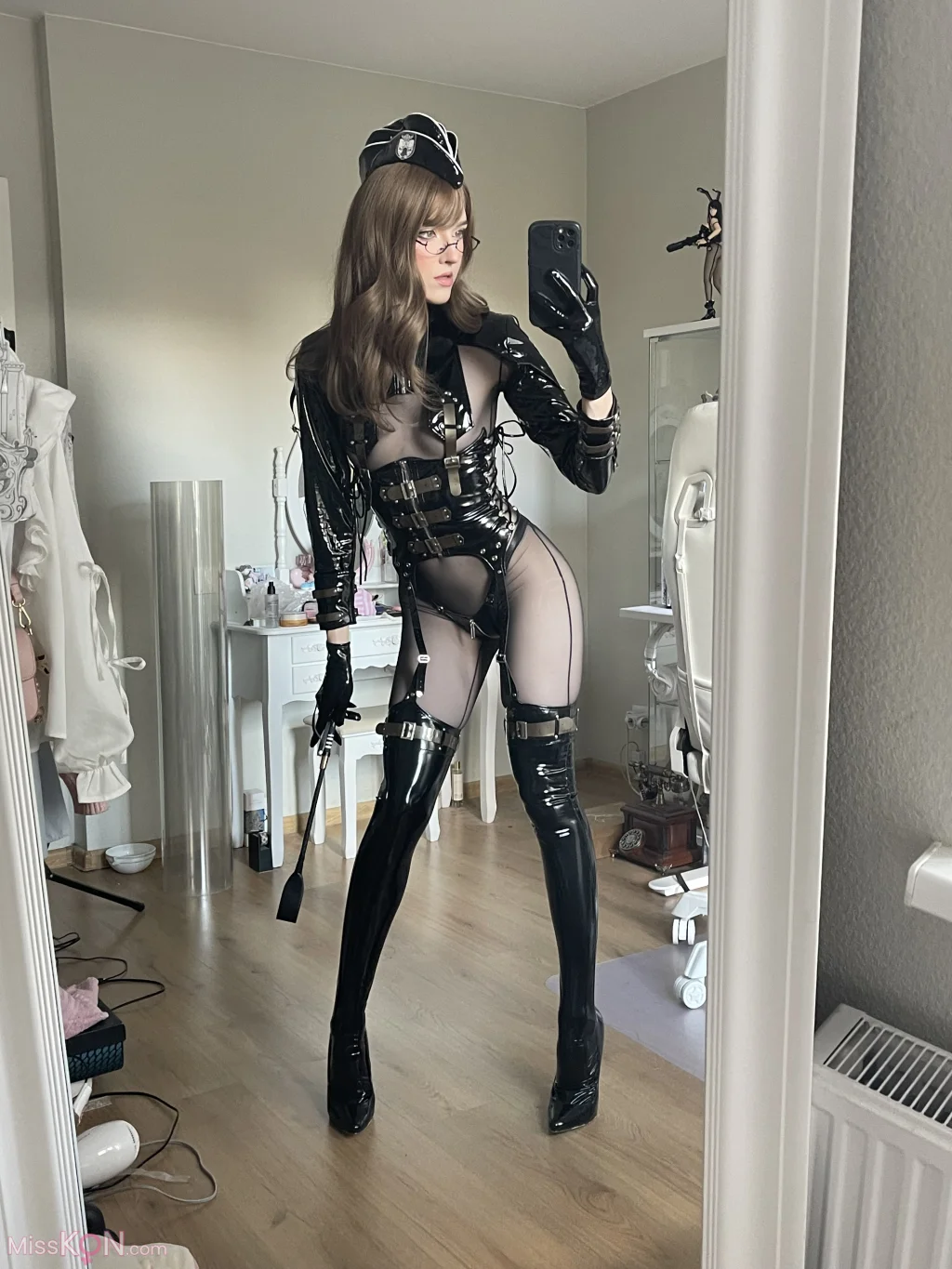 Coser@Candy_Ball: Imperial Officer (63 photos + 10 videos) – Page 2