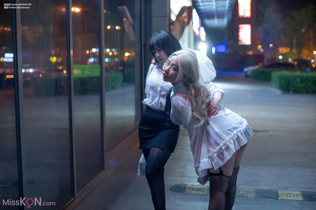 Coser@皮皮奶可可爱了啦 & 穆零Mu0: 百合OL (51 photos)