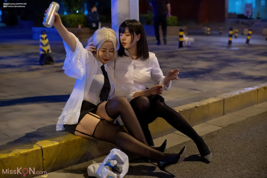Coser@皮皮奶可可爱了啦 & 穆零Mu0: 百合OL (51 photos) – Page 3