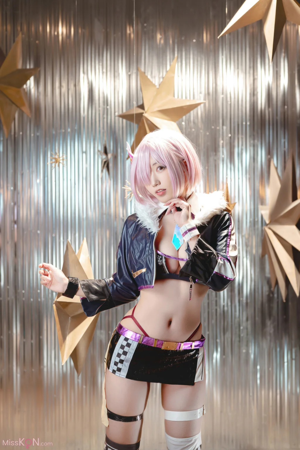 Coser@切切Celia: FGO-玛修赛车服 (23 photos)