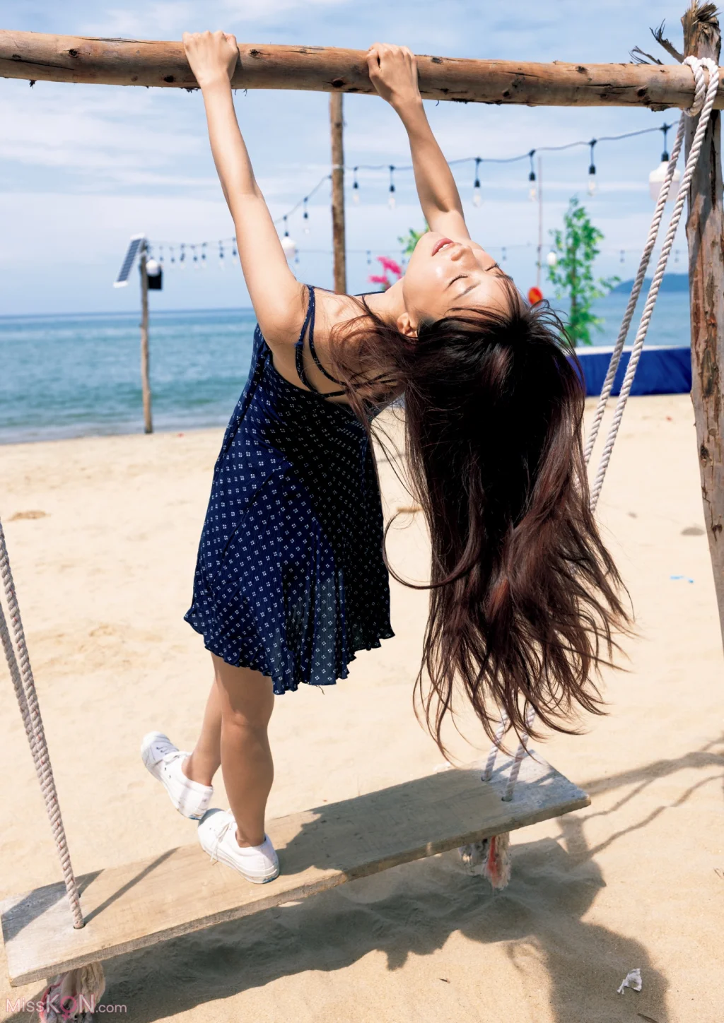 [JP] Miru Shiroma (白間美瑠): 2025.11.14 写真集 MERCI (134 photos) – Page 4