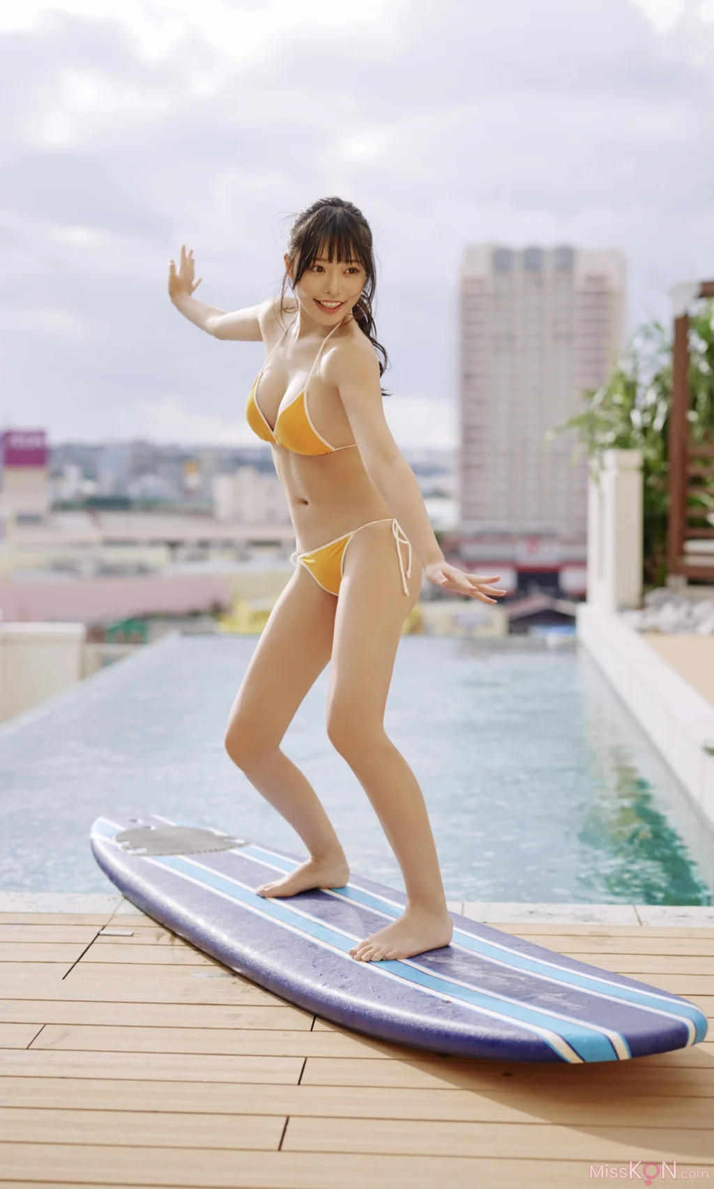 [JP] Momoha Takatsuru (高鶴桃羽):『週プレ プラス！』アザーカット集「ずっとみててね～prologue～」 週プレ PHOTO BOOK (38 photos) – Page 2