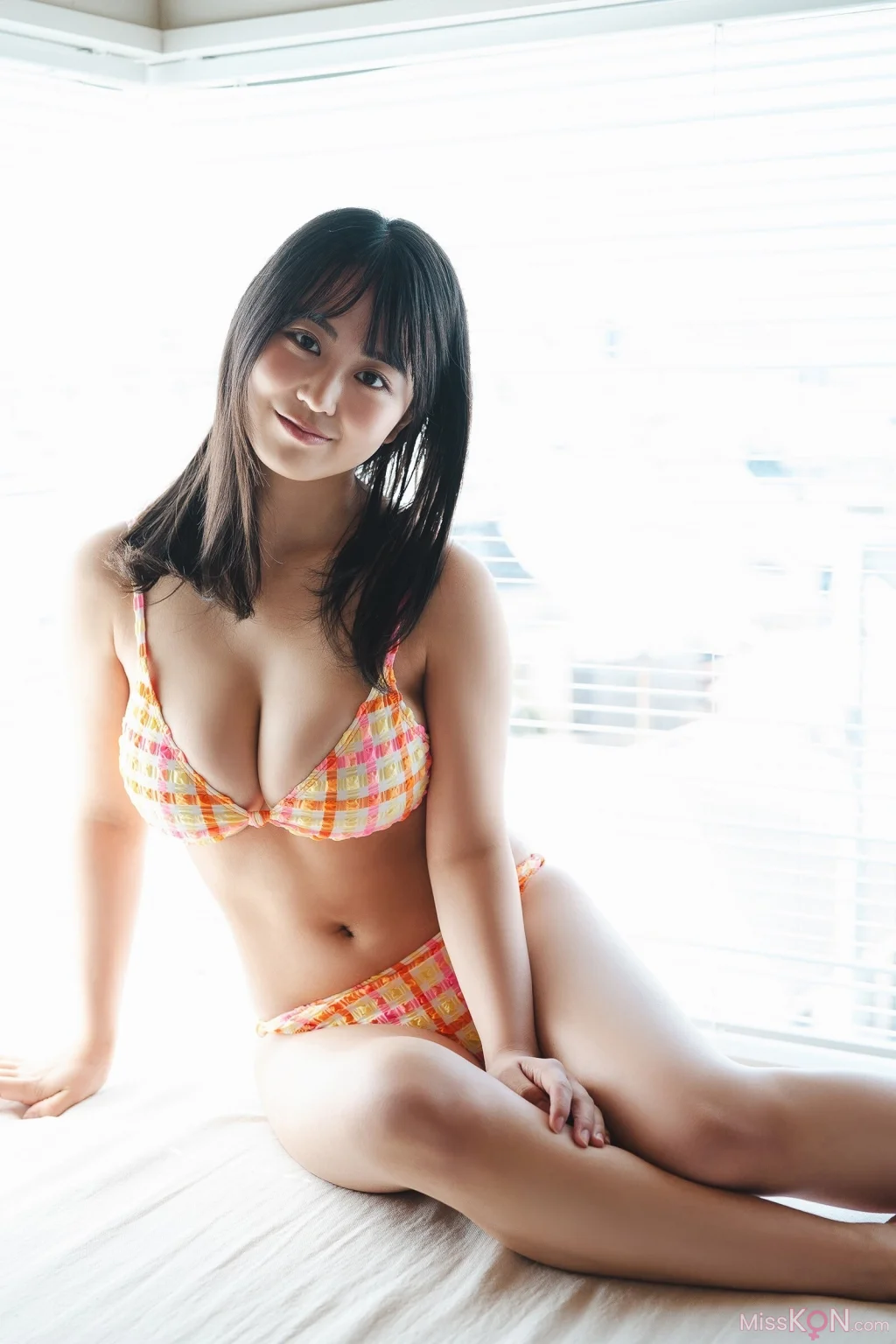 [JP] 福井梨莉華: 漫画アクションデジタル写真集 「まんまる。」 (58 photos)