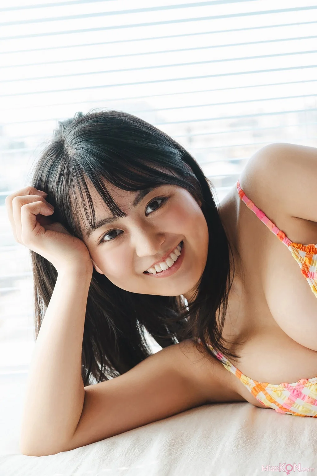 [JP] 福井梨莉華: 漫画アクションデジタル写真集 「まんまる。」 (58 photos)