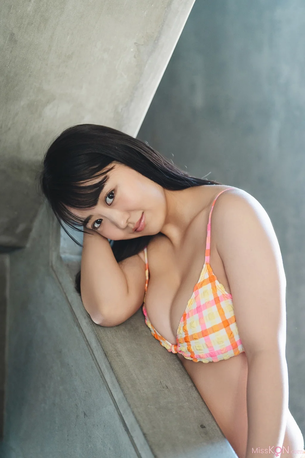 [JP] 福井梨莉華: 漫画アクションデジタル写真集 「まんまる。」 (58 photos)