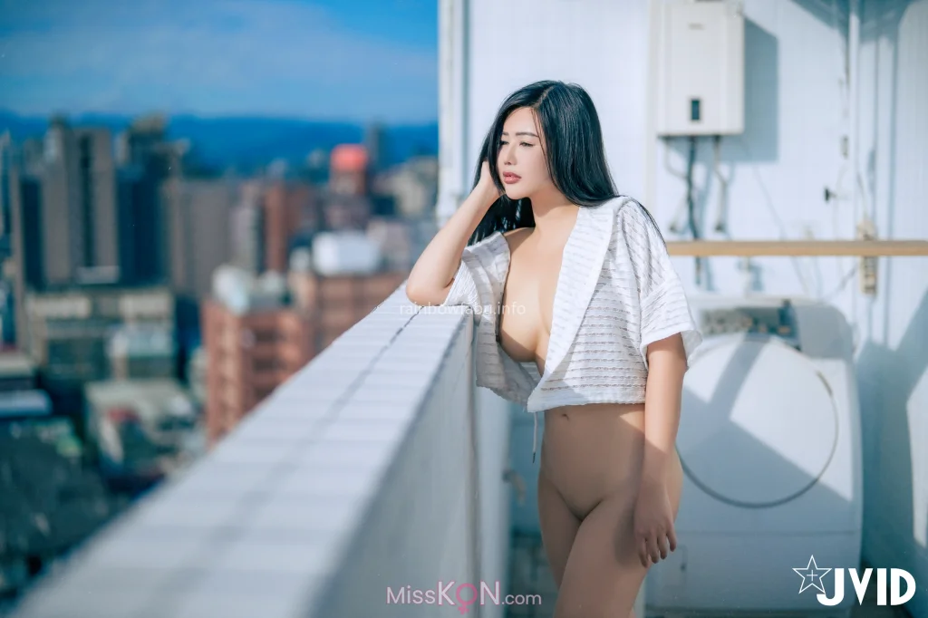 [JVID] 木木森: 剛失戀の寂寞獨居美女－脫下內衣胸猛巨乳彈出🔥寂寞的女人 需要用肉棒撫慰她的情傷 (154 photos + 1 video) – Page 4