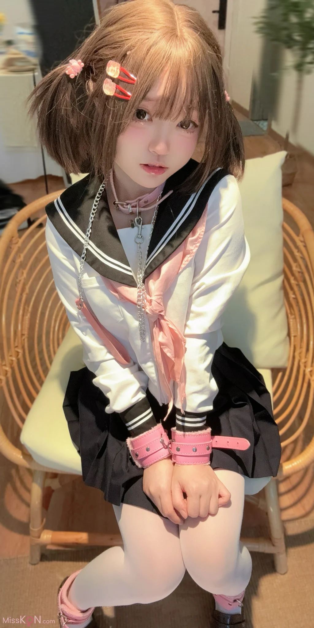 Coser@神沢永莉: 就这样圈住我吧 (66 photos + 2 videos)