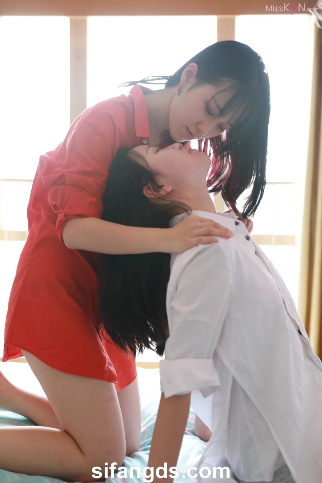 [Private Photoshoot] 私房摄影 好姐妹亲亲闺蜜百合诱惑 全尺度私拍 (258 photos) – Page 3