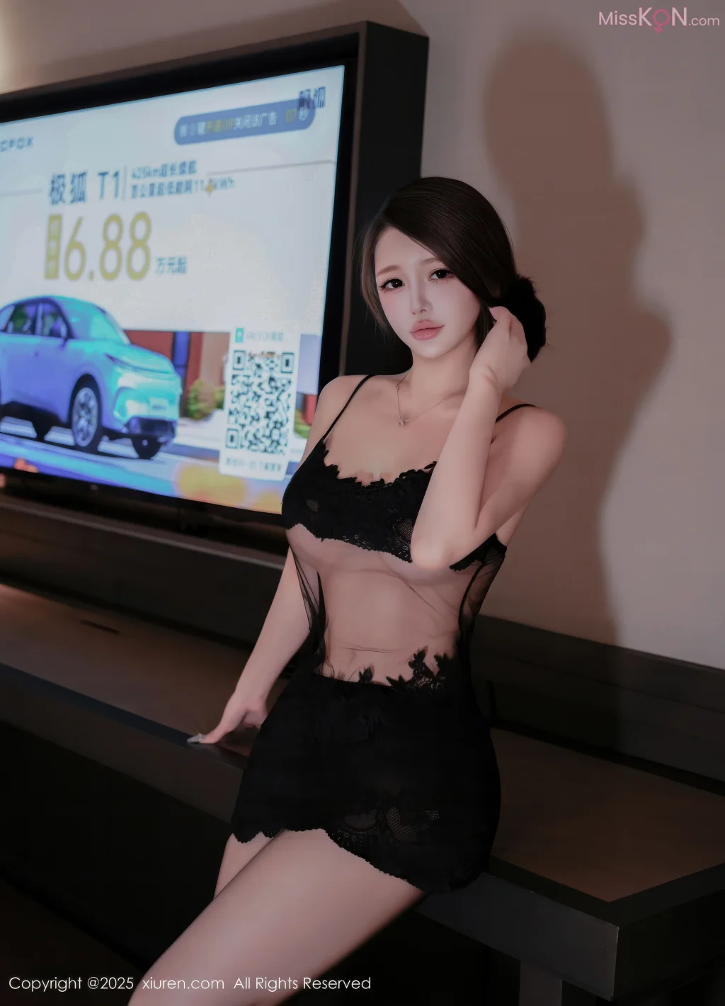 XIUREN No.10929: 甜妮 (71 photos)