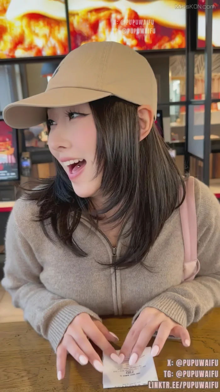 Aheyanlz(噗噗): 11-12月VIP群最新 剧情公共洗手间+剧情更衣室 (26 photos + 2 videos) – Page 2
